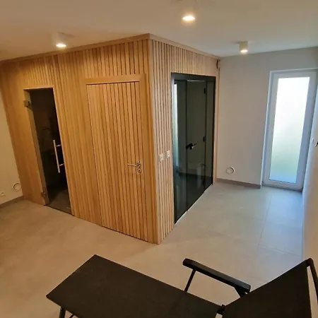 Haus Chresten فندق مبيت وإفطار بولانغ